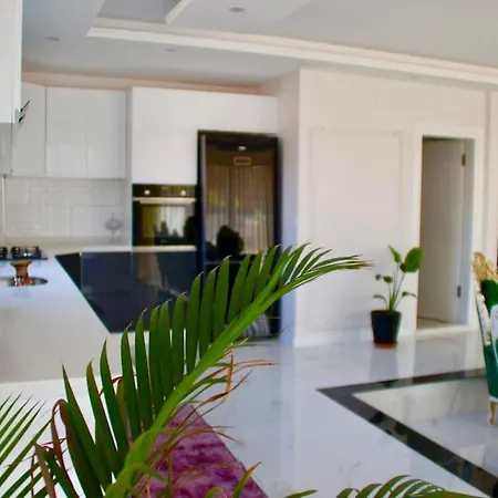 Villa Very Stylish With Heated Pool On Baghdad Street Sapanca