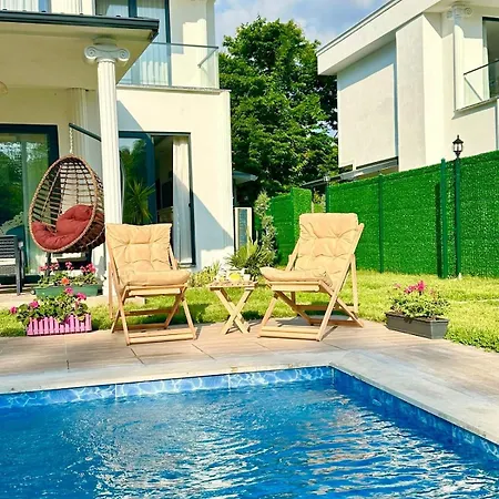Villa Very Stylish With Heated Pool On Baghdad Street Sapanca